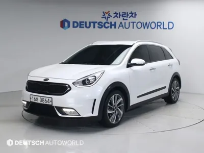 Kia Niro · 2017 год