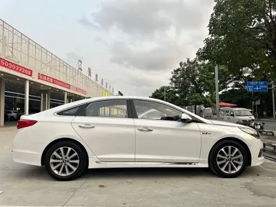 Hyundai Sonata 2015, 99000 км, за 33800 CNY - фото 15