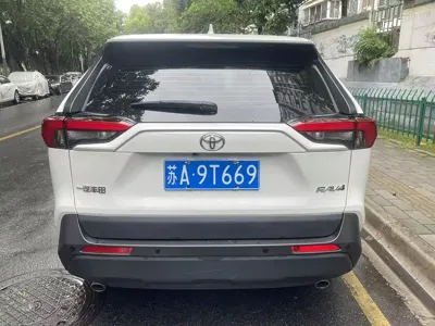 Toyota RAV4 2024, 10000 км, за 105000 CNY - фото 9