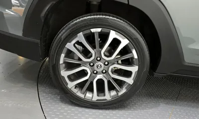 KG_Mobility_Ssangyong Torres 2023, 28108 км, за 21500000 KRW - фото 32