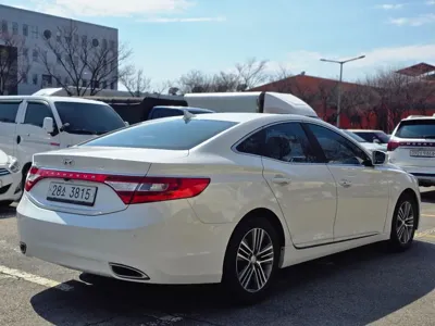 Hyundai Grandeur 2014, 76762 км, за 7700000 KRW - фото 6