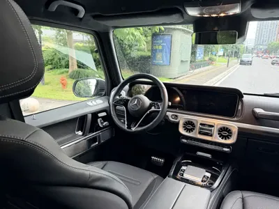 Mercedes-Benz G-Class 2026, 5000 км, за 1888800 CNY - фото 9