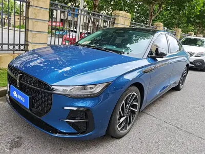 Lincoln Z · 2022 год