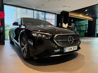 Mercedes-Benz E-Class · 2025 год