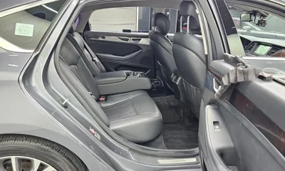 Hyundai Genesis 2016, 128312 км, за 9900000 KRW - фото 12