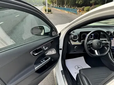 Mercedes-Benz C-Class 2024, 13000 км, за 209800 CNY - фото 8