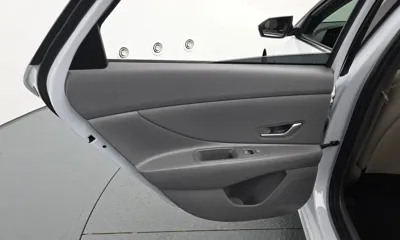 Hyundai Avante 2024, 28990 км, за 23000000 KRW - фото 25