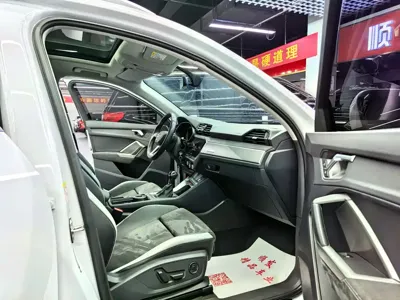 Audi Q3 2023, 60000 км, за 133800 CNY - фото 6