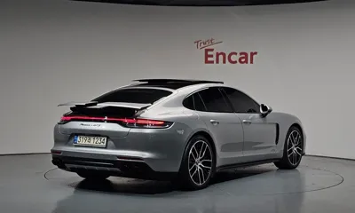 Porsche Panamera 2021, 48223 км, за 118900000 KRW