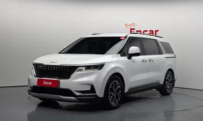 Kia Canival · 2023 год