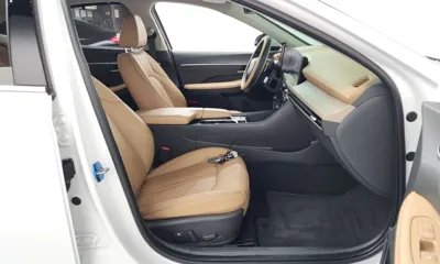 Hyundai Sonata 2024, 14015 км, за 31300000 KRW - фото 26