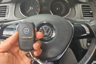 Volkswagen Gran Lavida 2015, 140100 км, за 44377.14 CNY - фото 17
