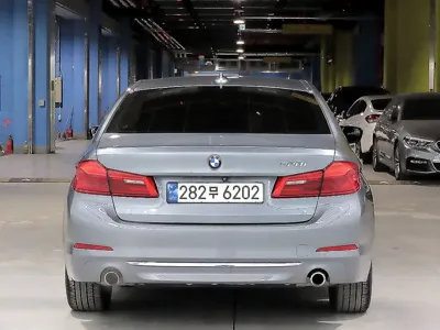 BMW 5-Series 2018, 139275 км, за 19300000 KRW