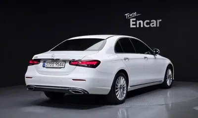 Mercedes-Benz E-Class 2022, 60797 км, за 37990000 KRW - фото 2