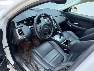 Jaguar E-Pace 2021, 65000 км, за 96800 CNY - фото 8