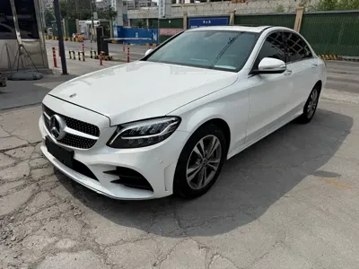 Mercedes-Benz C-Class · 2018 год