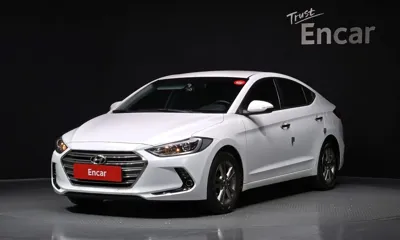 Hyundai Avante · 2016 год