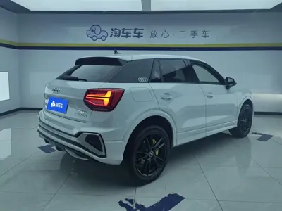 Audi Q2L 2022, 68800 км, за 103800 CNY