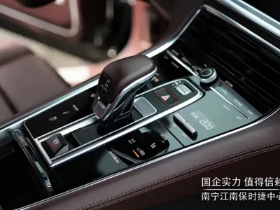 Porsche Panamera 2021, 60000 км, за 598000 CNY - фото 11