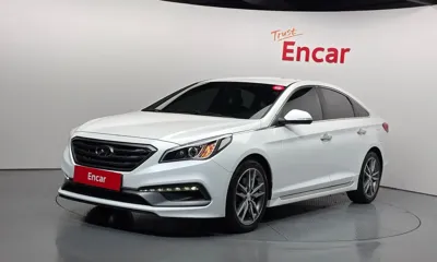 Hyundai Sonata · 2015 год