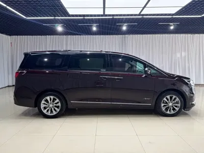 Buick GL8 2020, 140000 км, за 146000 CNY