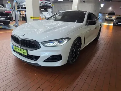 BMW 8-Series · 2026 год