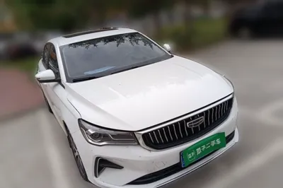Geely Auto Emgrand 2023, 9900 км, за 46430.13 CNY