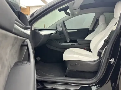 Tesla Model Y 2023, 67200 км, за 148800 CNY - фото 6