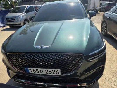 Genesis GV70 · 2021 год