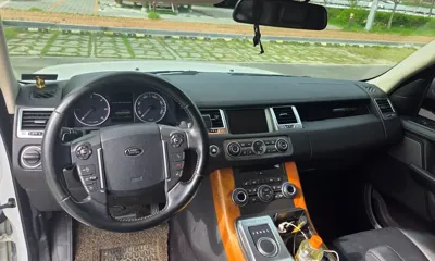 Land Rover Range Rover Sport 2013, 256000 км, за 9500000 KRW - фото 6
