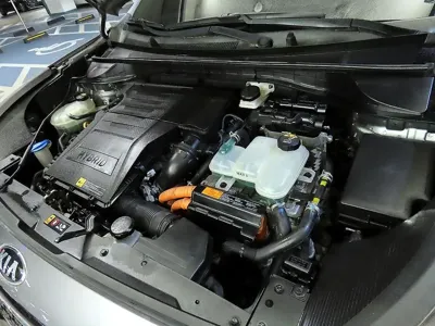 Kia Niro 2017, 107921 км, за 12700000 KRW - фото 19