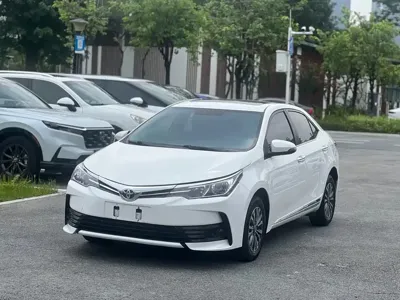 Toyota Corolla · 2018 год