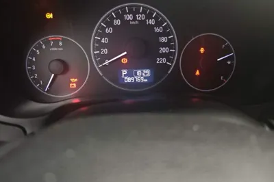 Honda City 2018, 89700 км, за 38551.28 CNY - фото 14