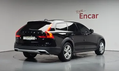 Volvo V90 2018, 123753 км, за 21800000 KRW