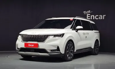 Kia Canival · 2023 год