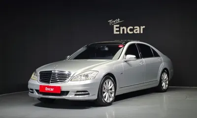 Mercedes-Benz S-Class · 2012 год