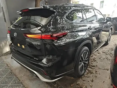 Toyota Crown Kluger 2026, 100 км, за 261800 CNY - фото 7