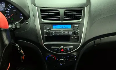 Hyundai Accent 2016, 107346 км, за 3900000 KRW - фото 15