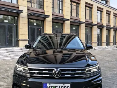 Volkswagen Tiguan L 2021, 62000 км, за 101800 CNY