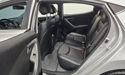 Hyundai Avante 2014, 181104 км, за 3800000 KRW - фото 11
