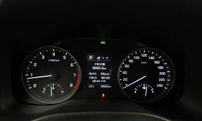 Hyundai Avante 2018, 18565 км, за 11900000 KRW - фото 8