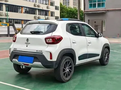 Renault Renault e诺 2019, 99000 км, за 28500 CNY