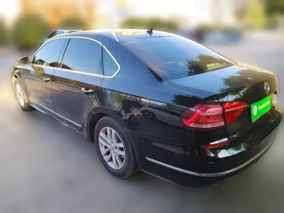 Volkswagen Passat 2016, 136800 км, за 41073.33 CNY
