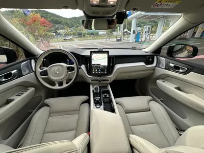 Volvo XC60 2026, 7600 км, за 0 KRW - фото 11