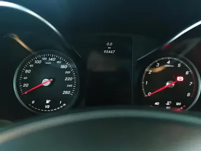 Mercedes-Benz GLC 2016, 95399 км, за 100000 CNY - фото 14