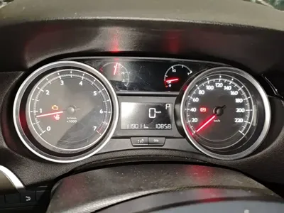 Peugeot 408 2017, 119000 км, за 23000 CNY - фото 12
