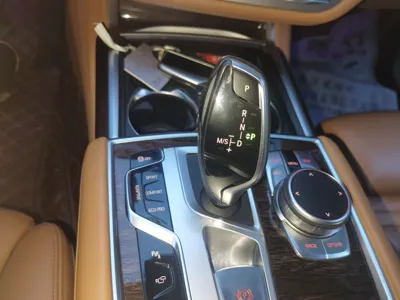 BMW 7 Series 2019, 112700 км, за 302769.71 CNY - фото 15
