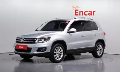 Volkswagen Tiguan · 2015 год