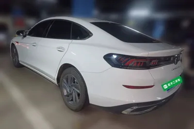 Volkswagen Lamando 2023, 22400 км, за 98718.64 CNY