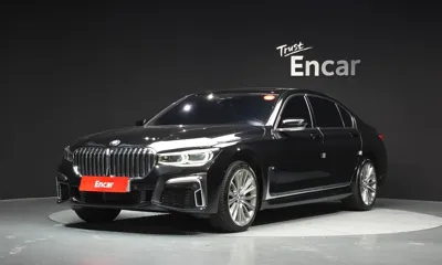 BMW 7-Series · 2016 год